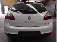 renault megane iii berlina 5 p del año 2015 2