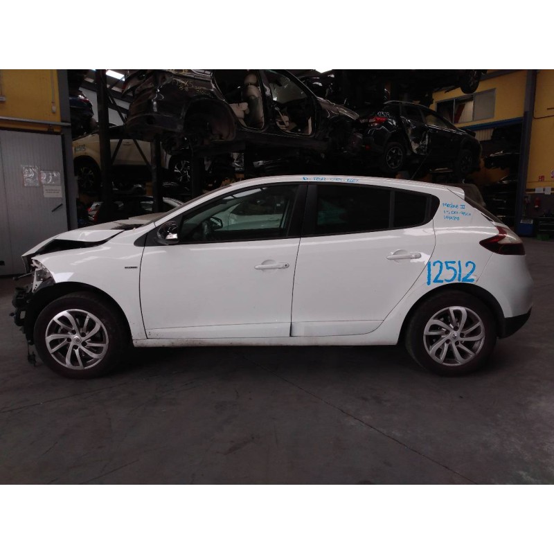 renault megane iii berlina 5 p del año 2015