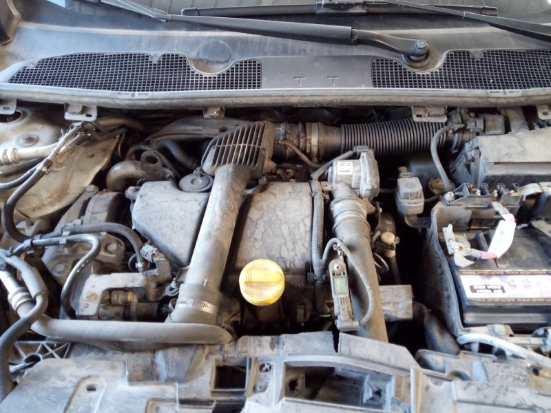 renault megane iii berlina 5 p del año 2015