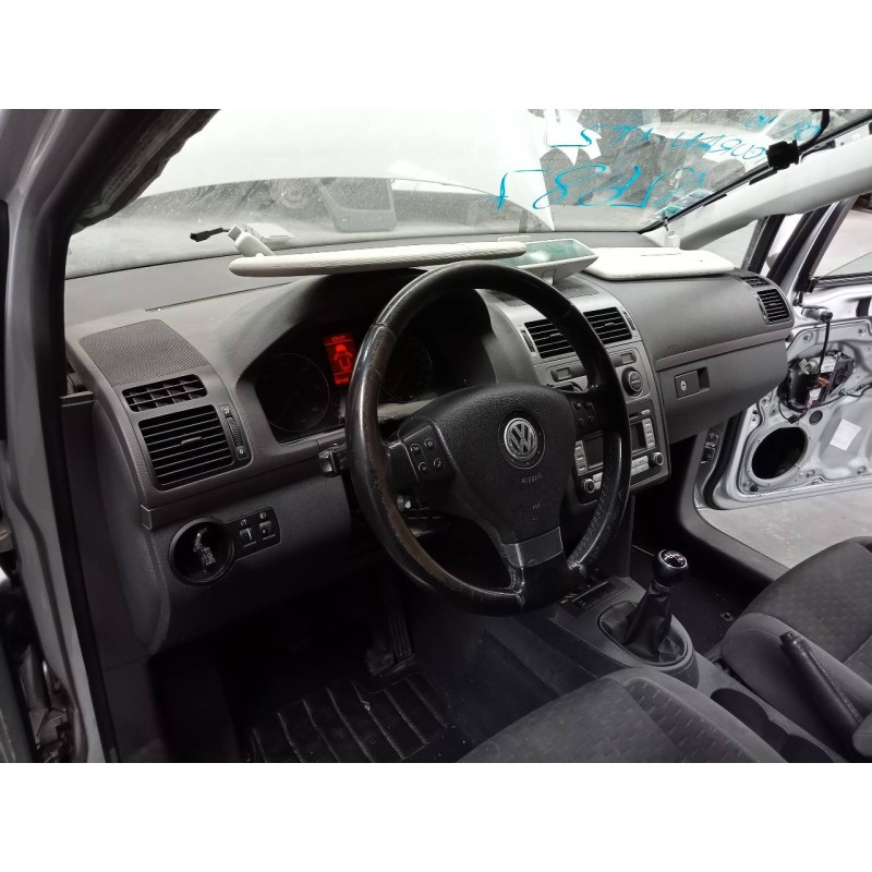 volkswagen touran (1t2) del año 2007