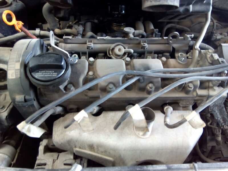 volkswagen polo berlina (6n2) del año 2001