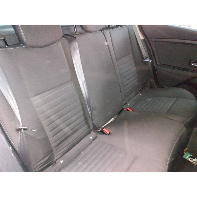 renault megane iii berlina 5 p del año 2015