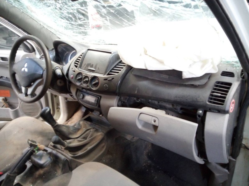 mitsubishi l 200 (ka0/kb0) del año 2012