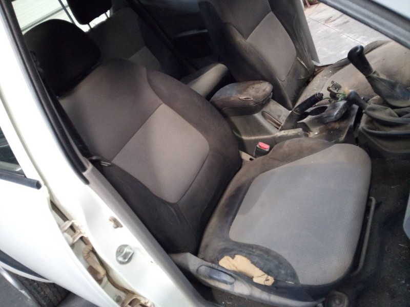 mitsubishi l 200 (ka0/kb0) del año 2012