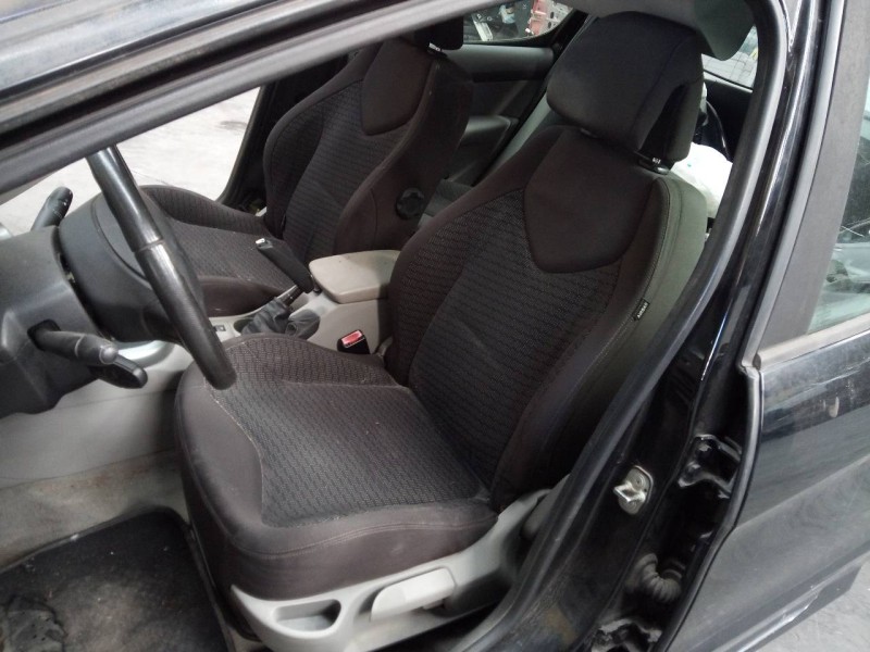 peugeot 308 del año 2007