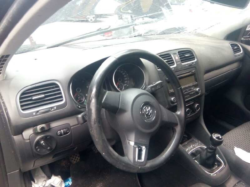 volkswagen golf vi (5k1) del año 2012