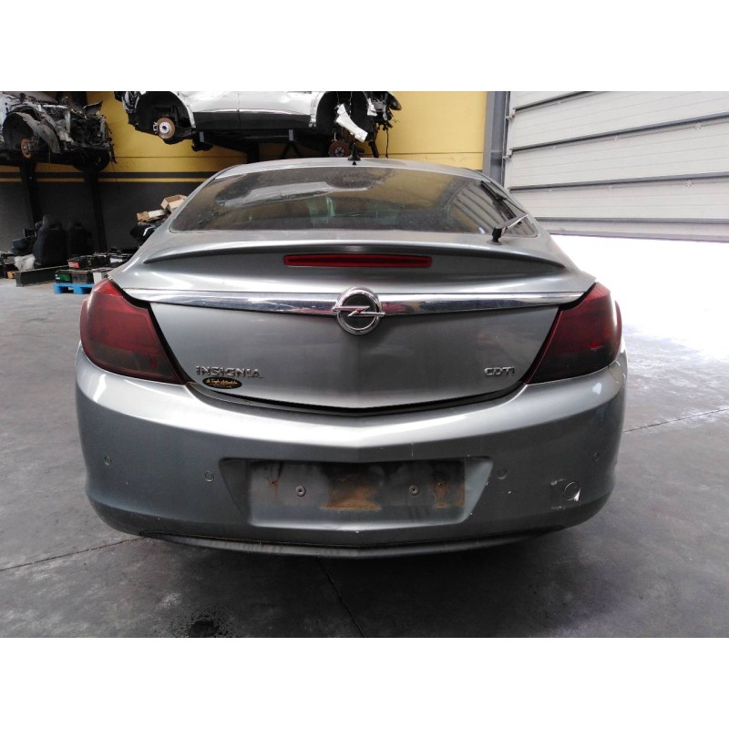 opel insignia berlina del año 2013