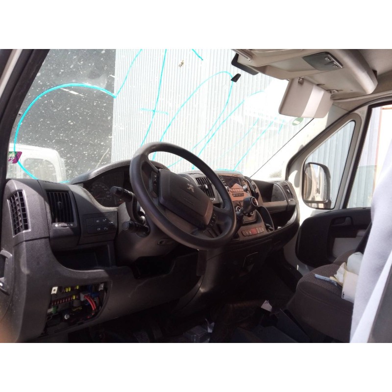 peugeot boxer furgón gran volumen del año 2018