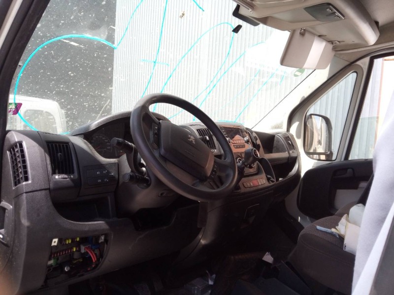 peugeot boxer furgón gran volumen del año 2018