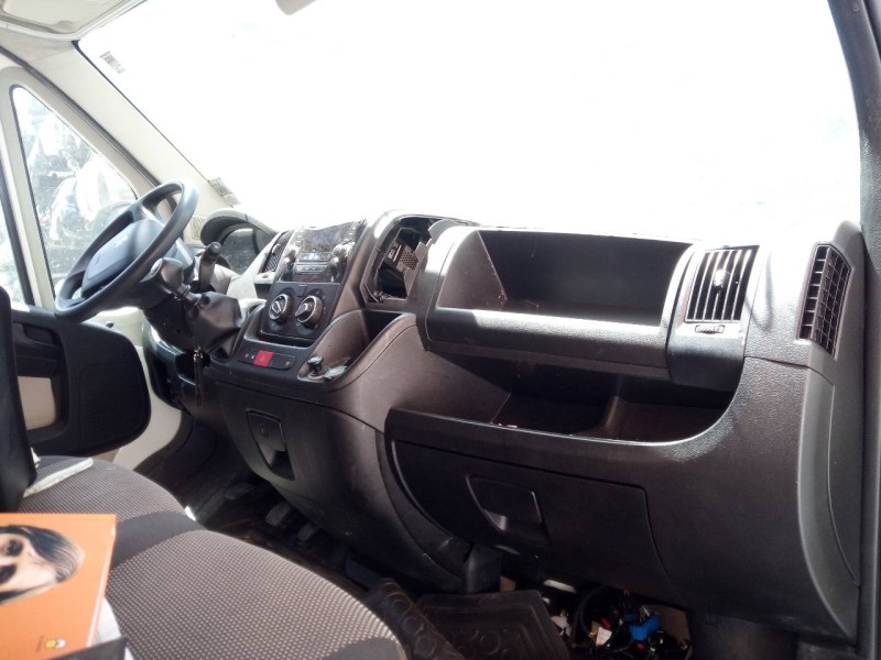 peugeot boxer furgón gran volumen del año 2018