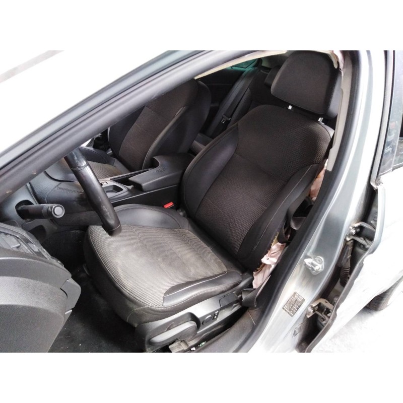 opel insignia berlina del año 2013