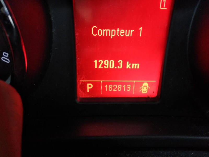 opel insignia berlina del año 2013