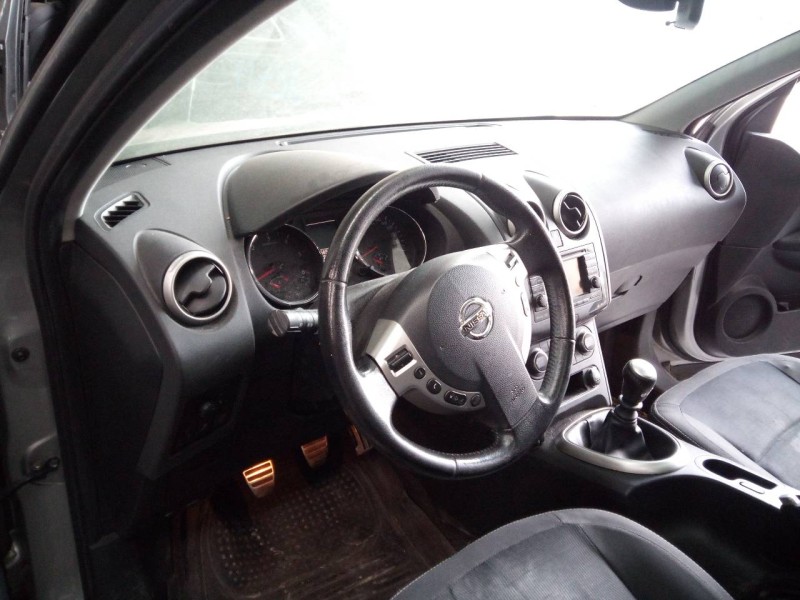nissan qashqai (j10) del año 2012