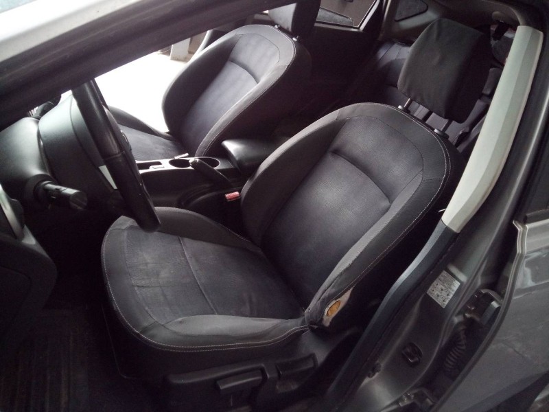 nissan qashqai (j10) del año 2012