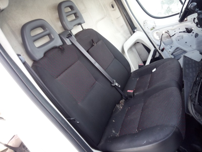 peugeot boxer furgón del año 2015