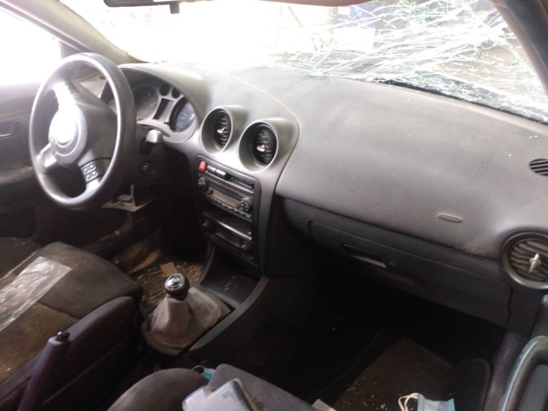 seat ibiza (6l1) del año 2006