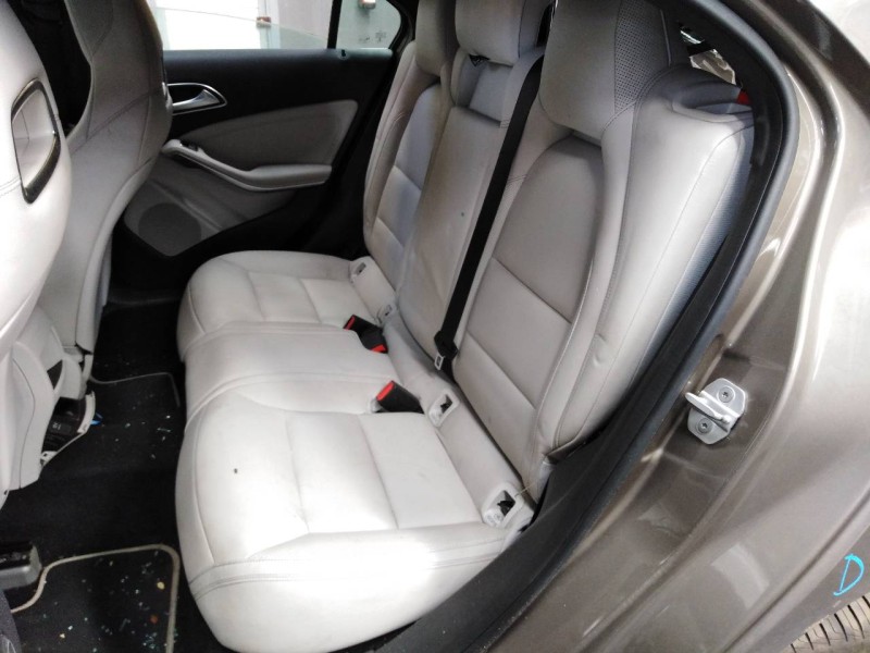 mercedes-benz clase a (w176) del año 2013