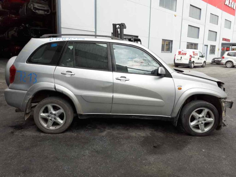 toyota rav 4 (a2) del año 2003