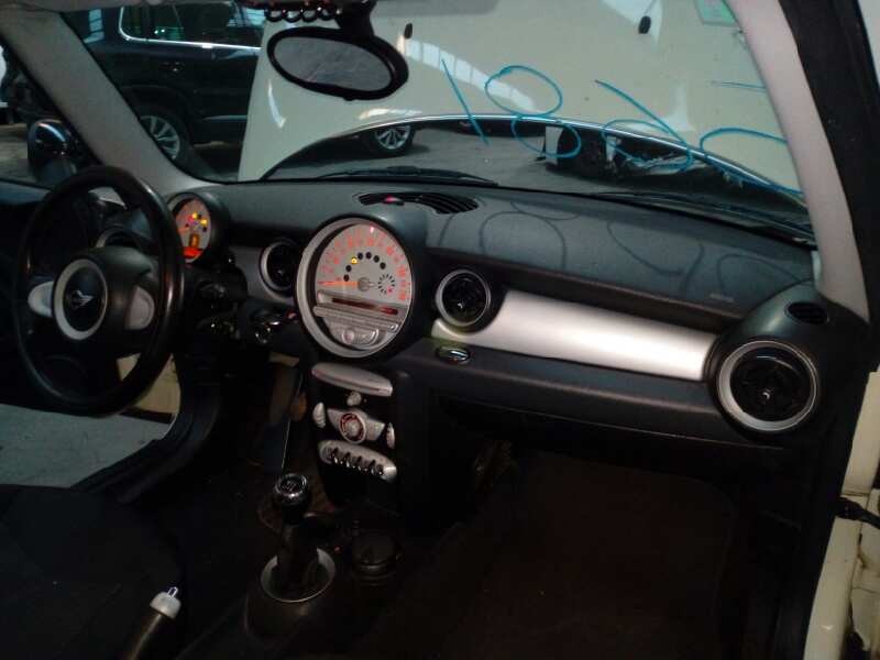 bmw mini (r56) del año 2007