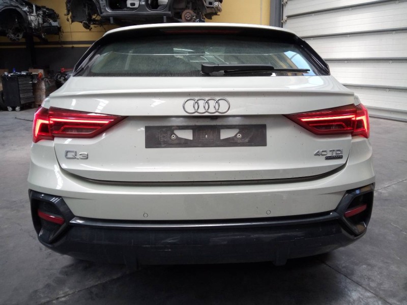 audi q3 sportback (f3n) del año 2022