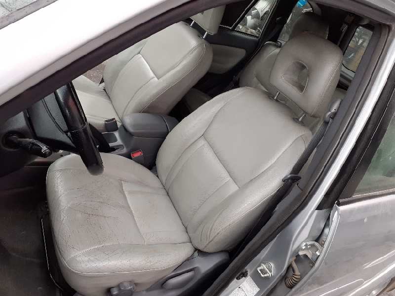 toyota rav 4 (a2) del año 2003