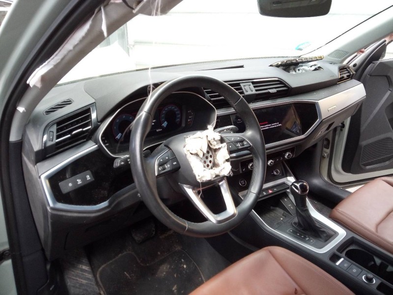 audi q3 sportback (f3n) del año 2022