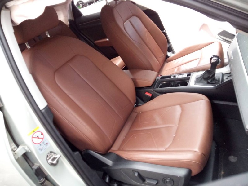 audi q3 sportback (f3n) del año 2022