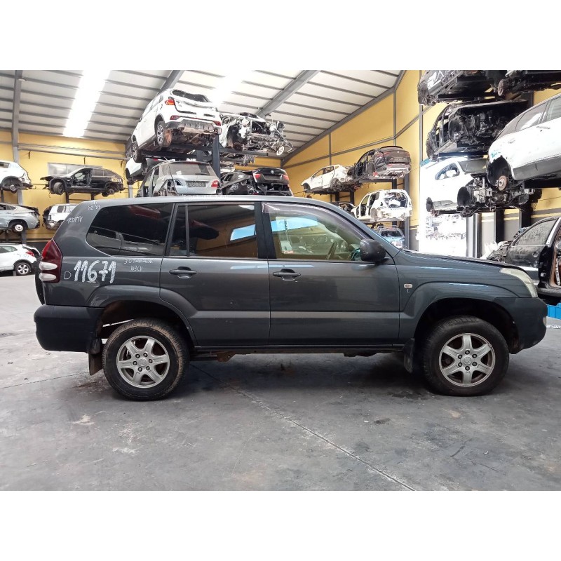 toyota land cruiser (j12) del año 2006