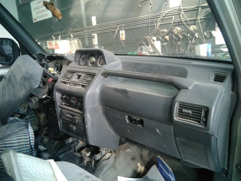 mitsubishi montero (v20/v40) del año 1997