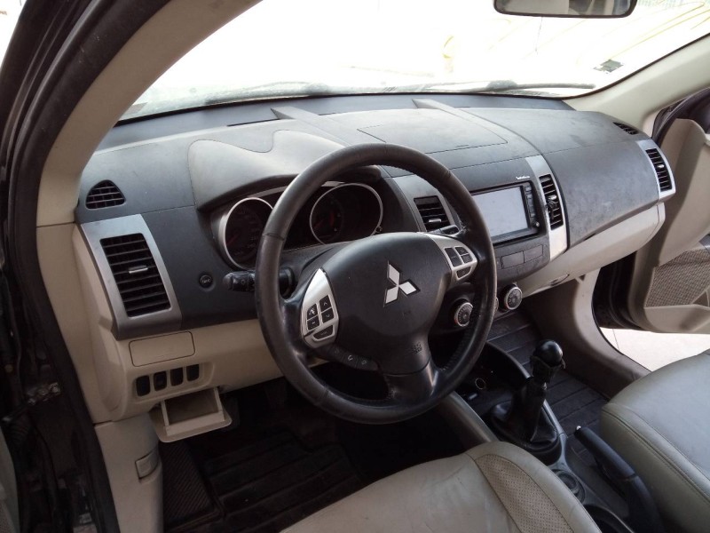 mitsubishi outlander (cw0) del año 2009