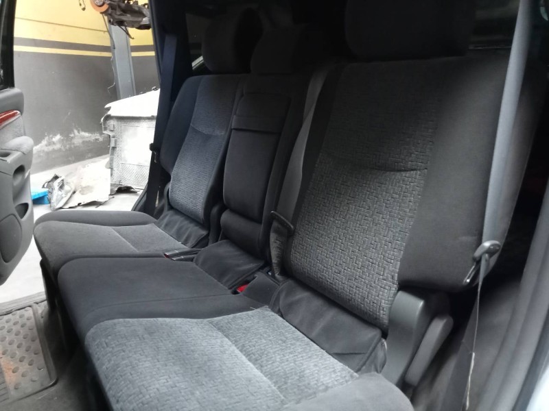 toyota land cruiser (j12) del año 2006