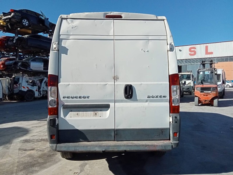 peugeot boxer caja cerr. techo elevado (bat.4035)(333/335)(2007 =>) del año 2011