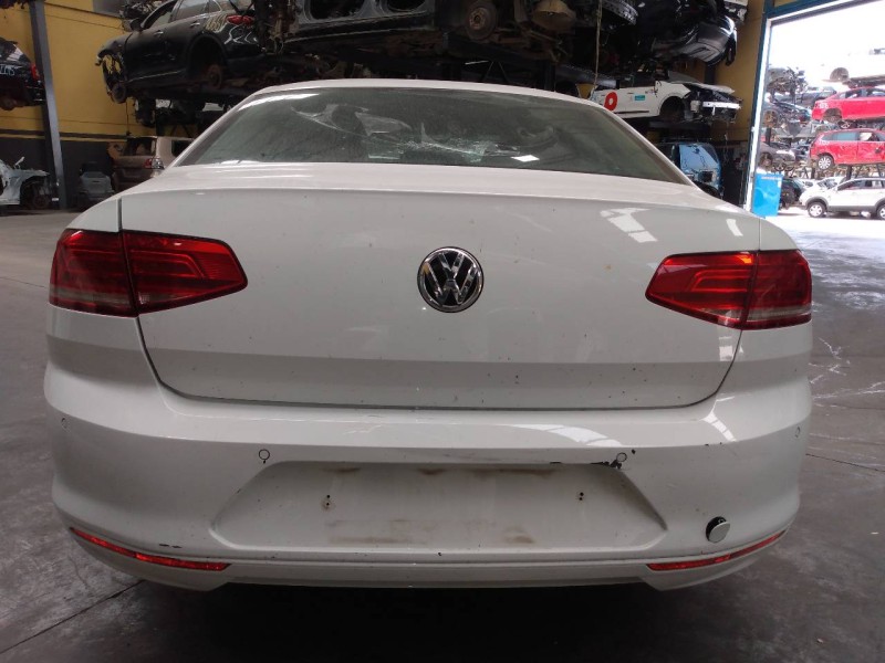 volkswagen passat lim. (3g2) del año 2015