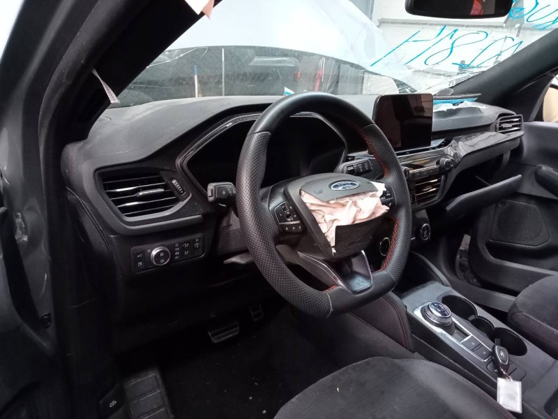 ford kuga del año 2023