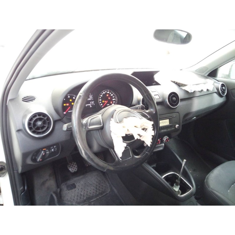 audi a1 (8x) del año 2011