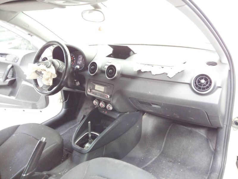 audi a1 (8x) del año 2011