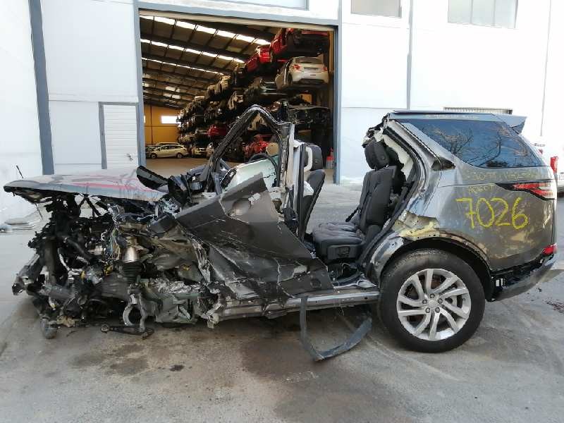 land rover discovery 5 del año 2018