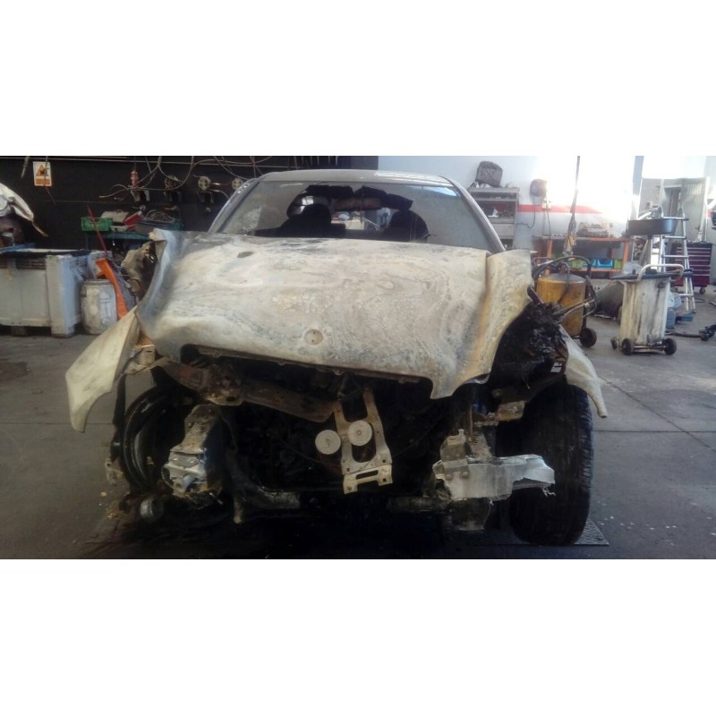 mercedes-benz clase c (w203) berlina del año 2000