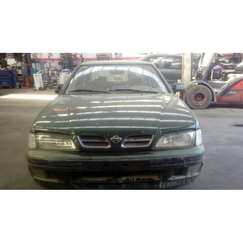 nissan primera berlina (p11) del año 1996