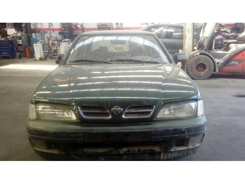 nissan primera berlina (p11) del año 1996