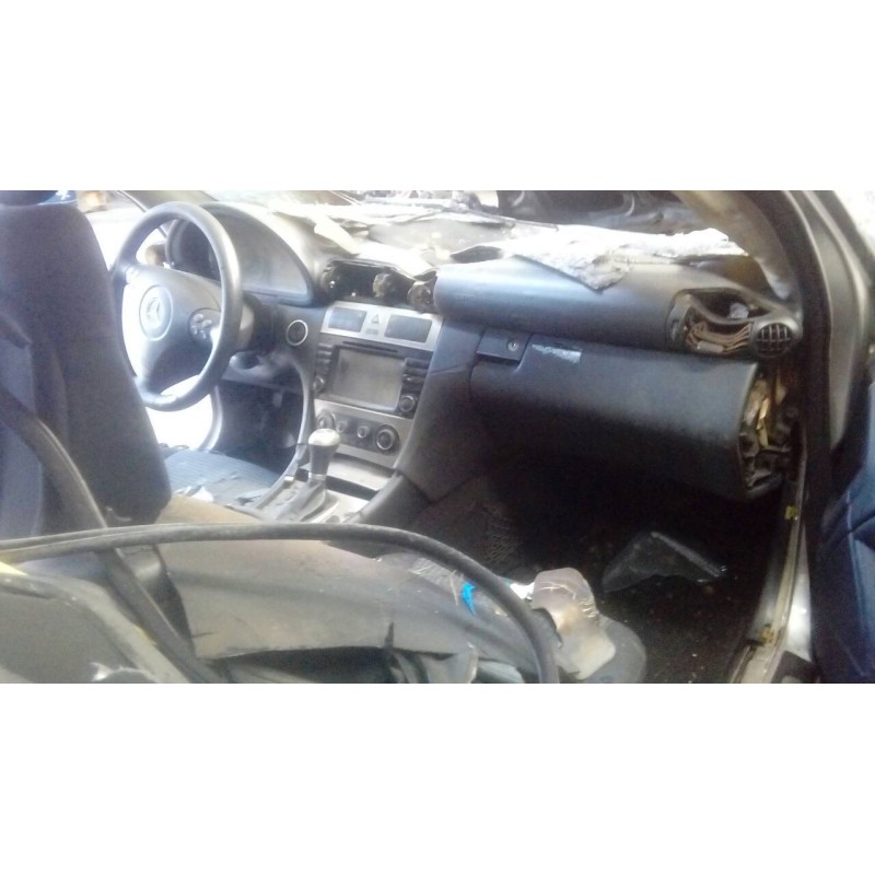 mercedes-benz clase c (w203) berlina del año 2000