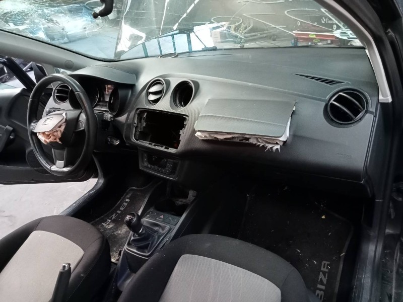 seat ibiza (6j5) del año 2015