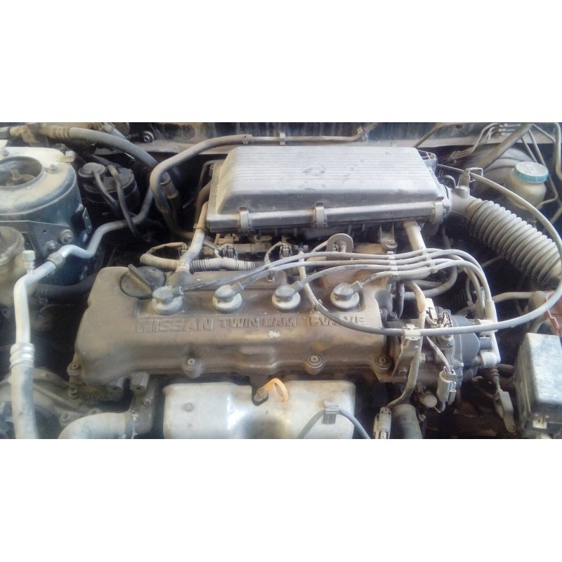 nissan primera berlina (p11) del año 1996