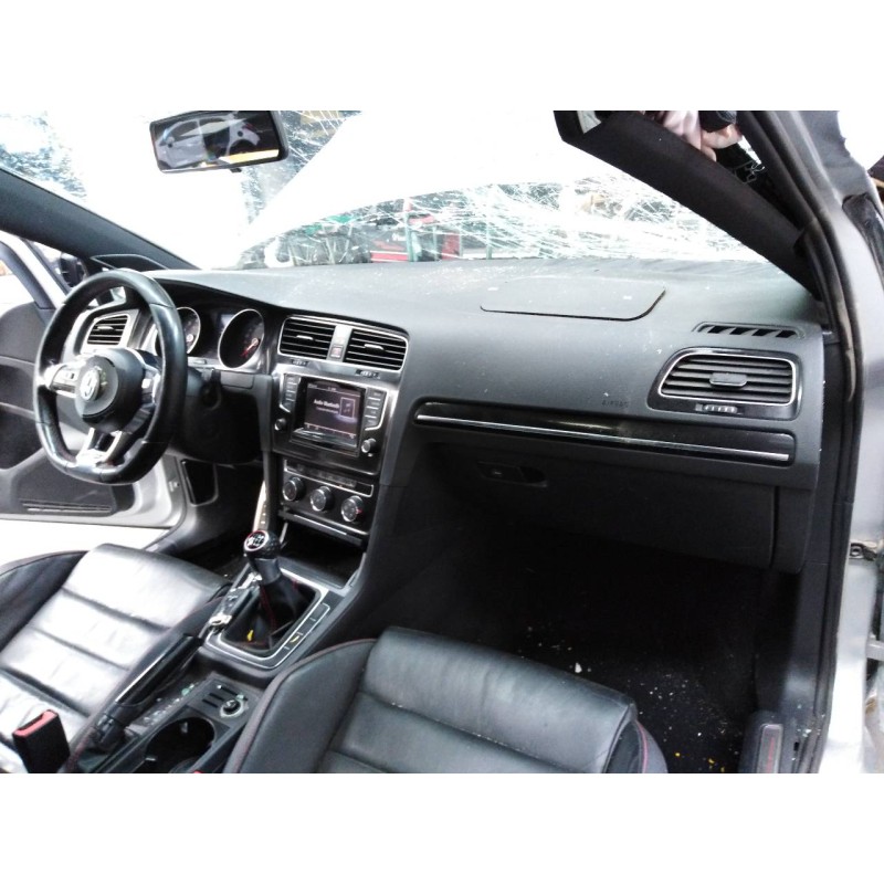 volkswagen golf vii lim. del año 2015