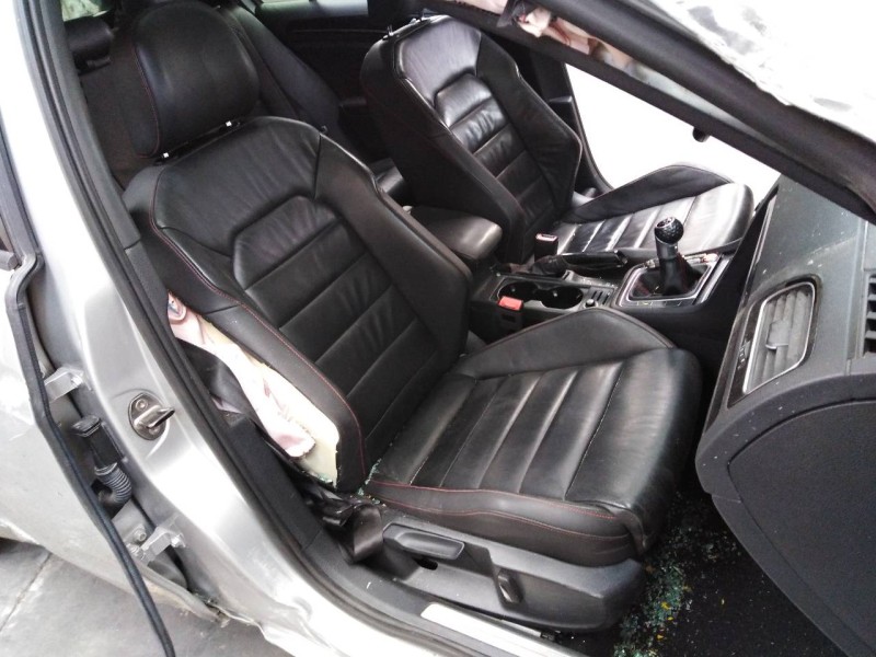 volkswagen golf vii lim. del año 2015