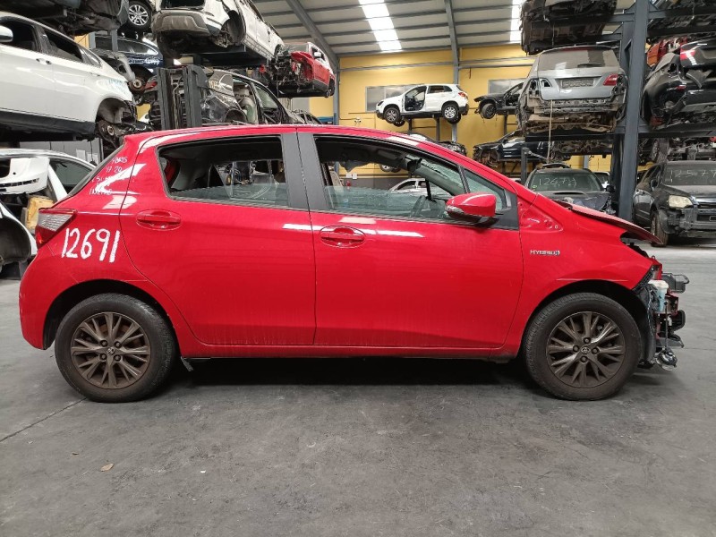 toyota yaris del año 2018