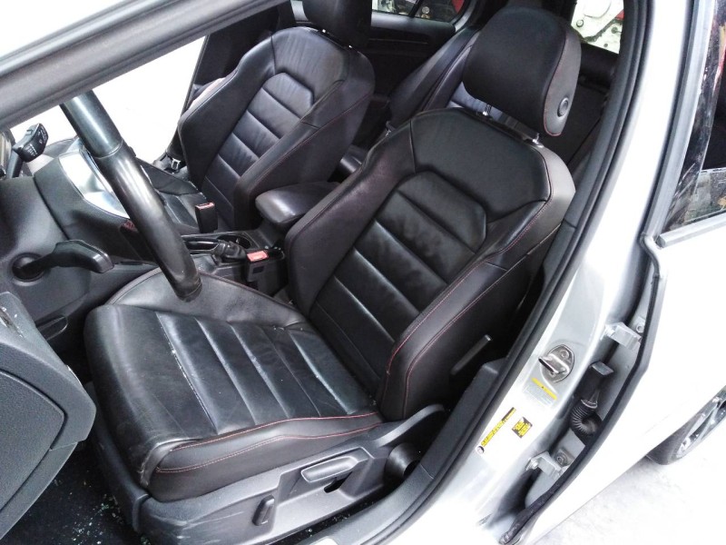 volkswagen golf vii lim. del año 2015