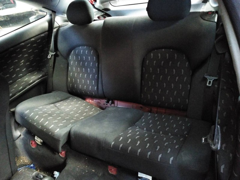 mercedes-benz clase c (w203) sportcoupe del año 2001