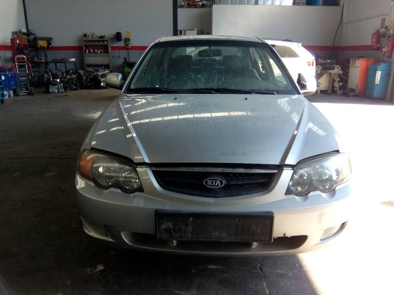 kia shuma ii del año 2003