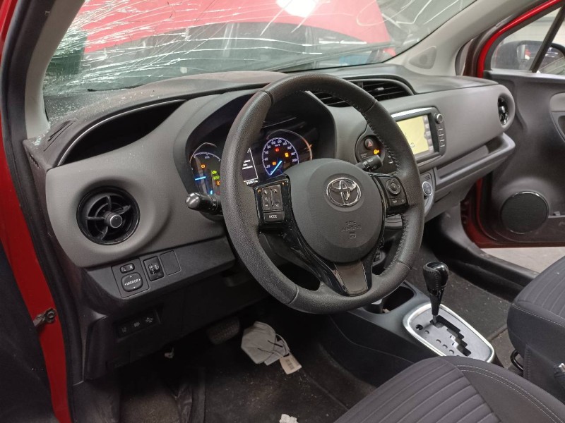 toyota yaris del año 2018